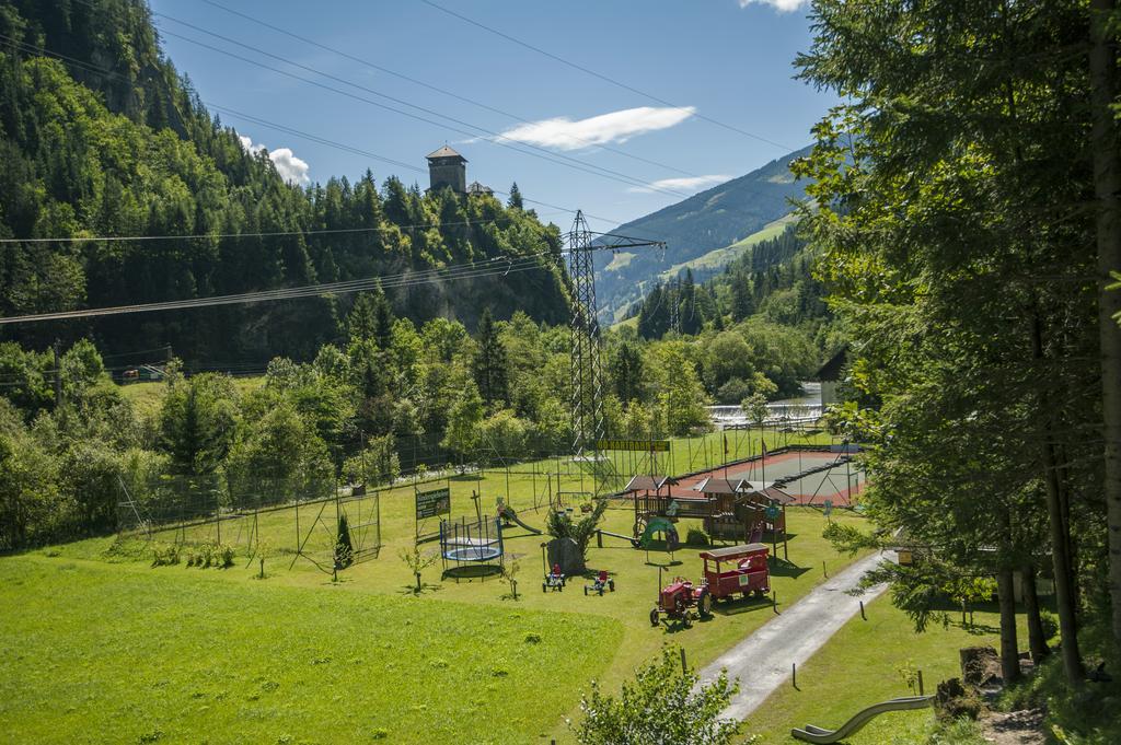 Hotel-Restaurant Burgblick Dorfgastein Exterior photo