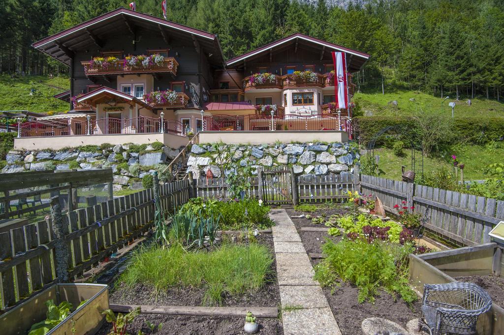 Hotel-Restaurant Burgblick Dorfgastein Exterior photo